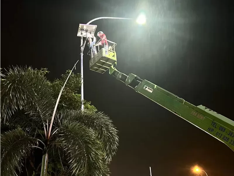 Conçu pour l'endurance : la fiabilité inégalée des lampadaires solaires extérieurs