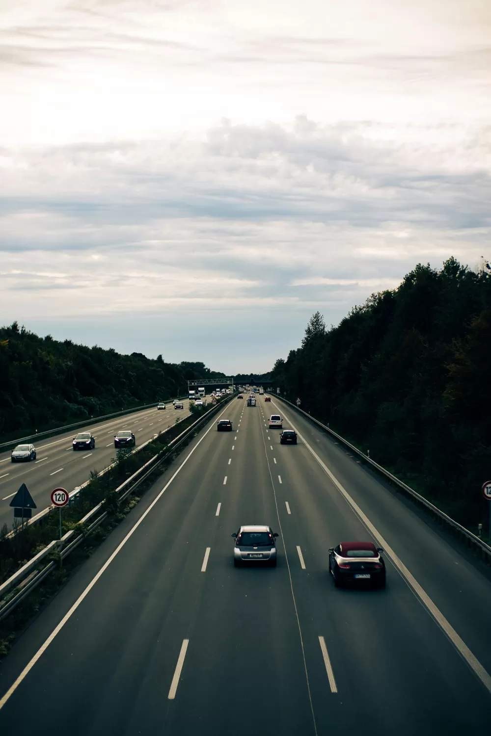 Éclairage des autoroutes/voies rapides