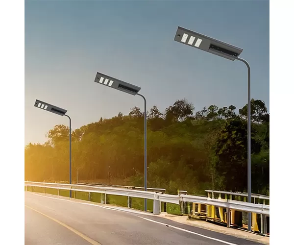 Lampadaire solaire tout-en-un plat